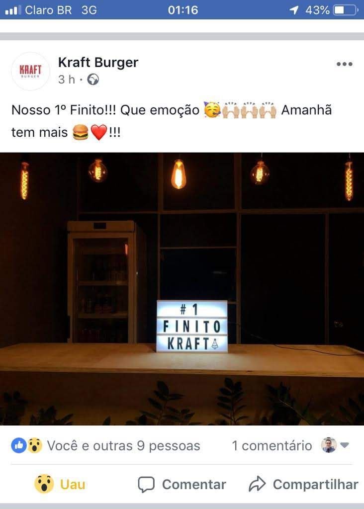 Postagem com ambiente da marca